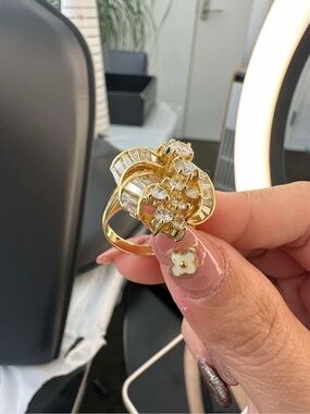 Natural Diamond 5.04ct 18k yellowgold